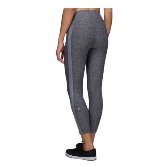 Lululemon Light Speed Tight Grey Size 4 - Picture 2 of 10